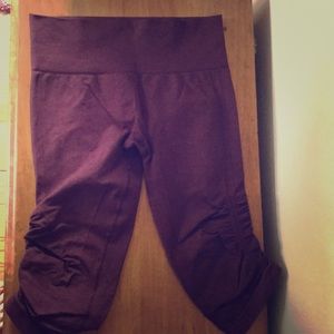 Lululemon seamless crop leggings